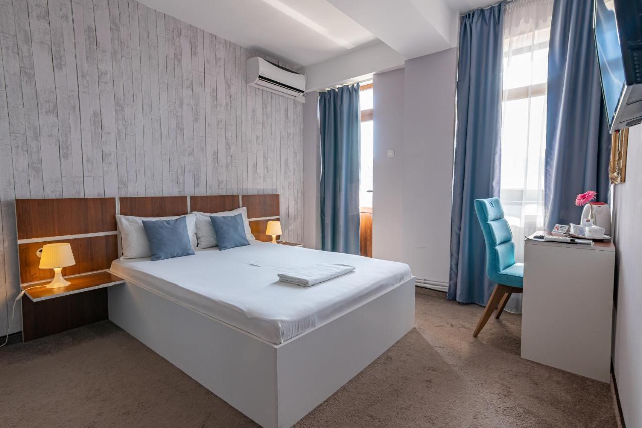 Hotel Bordeaux Galati  Exterior photo